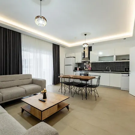 W Balcony And Pool In Antalya Appartement Sidé
