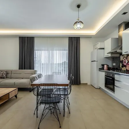 Apartman W Balcony And Pool In Antalya *